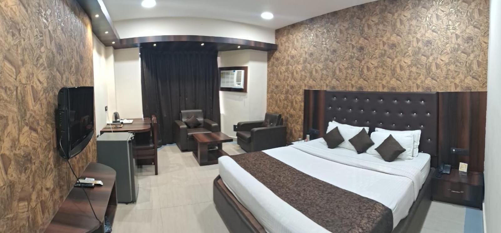 Hotel Samdareeya Pvt Ltd Jabalpur Exteriér fotografie